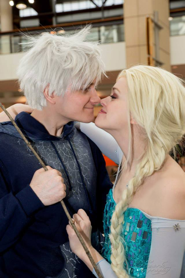 elsa and cosplay frost Jack